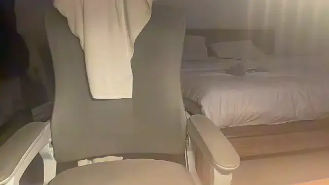 Anton blond online show from 02-17-26, 04:15