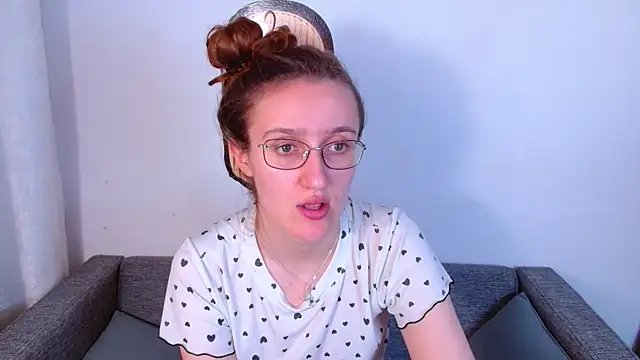 miay here  online show from 05-25-26, 04:49