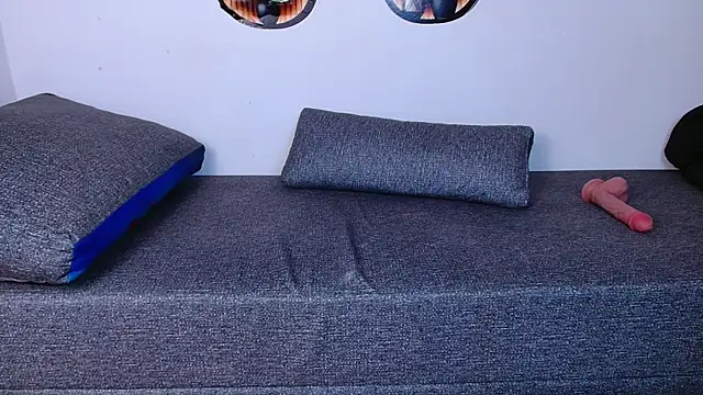 miay here  online show from 04-03-26, 05:52