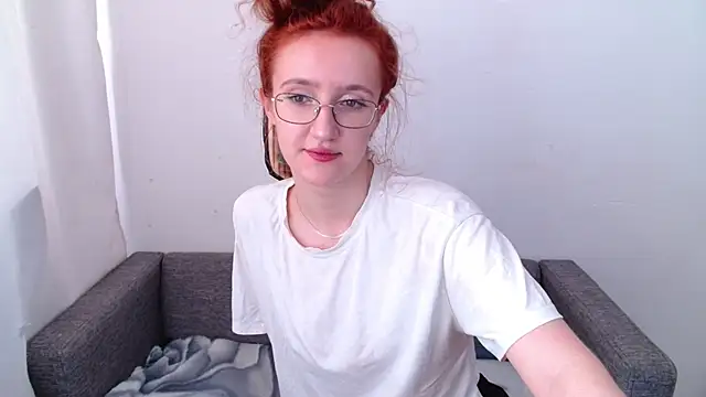 miay here  online show from 06-11-26, 09:50