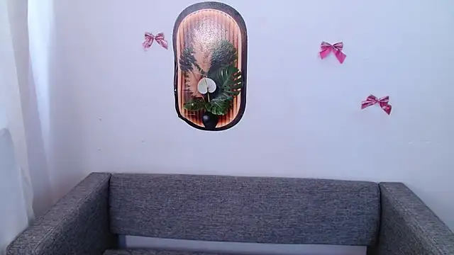 miay here  online show from 06-03-26, 08:59