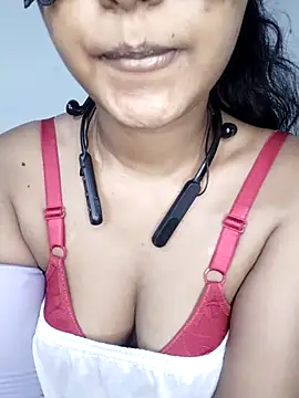 ASHANYA JAYASOORIYA online show from 03-19-26, 02:28