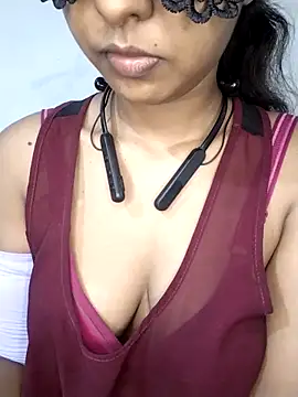 ASHANYA JAYASOORIYA online show from 05-14-26, 07:38