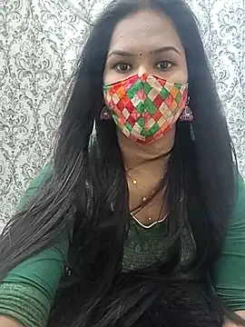 Snapshot of Tamil_Charu_ chatting on 05-15-26, 04:32 Tamil Charu online show from 05-15-26, 04:32