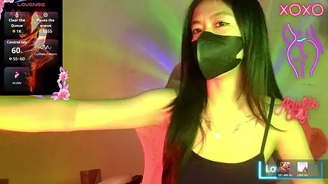 Luna Moonfang online show from 05-13-26, 03:24