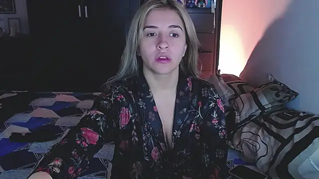 saradiazxxx online show from 02-24-26, 08:26