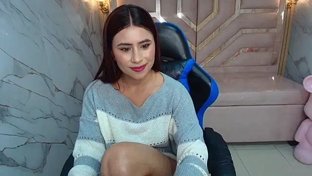 Elizabeth  r online show from 02-18-26, 06:11