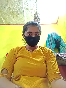 Snapshot of Cute_Mahek99 chatting on 05-14-26, 11:24 Cute Mahek99 online show from 05-14-26, 11:24
