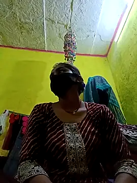Snapshot of Cute_Mahek99 chatting on 05-11-26, 11:02 Cute Mahek99 online show from 05-11-26, 11:02
