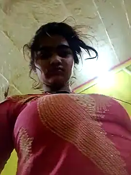Snapshot of Cute_Mahek99 chatting on 07-06-26, 11:18 Cute Mahek99 online show from 07-06-26, 11:18