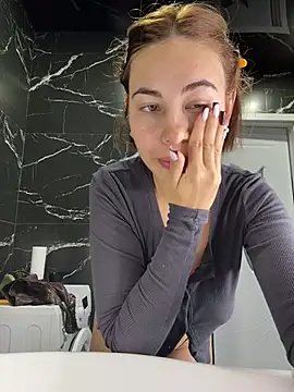 Snapshot of Tatar_Vesna chatting on 02-25-26, 01:06 Tatar Vesna online show from 02-25-26, 01:06