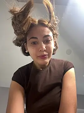 Snapshot of Tatar_Vesna chatting on 02-28-26, 09:31 Tatar Vesna online show from 02-28-26, 09:31