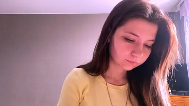 LunnaBliss online show from 04-05-26, 07:26