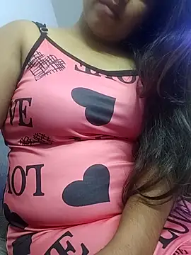 Snapshot of AnvithaAnu chatting on 07-12-26, 06:25 AnvithaAnu online show from 07-12-26, 06:25