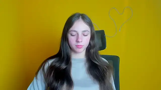 KissMeJulia online show from 03-12-26, 12:42