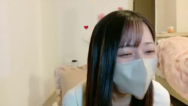 Snapshot of maichan_v chatting on 02-19-26, 01:08 maichan v online show from 02-19-26, 01:08