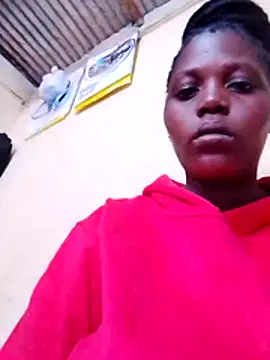 Snapshot of Mipho12 chatting on 02-24-26, 07:31 Mipho12 online show from 02-24-26, 07:31