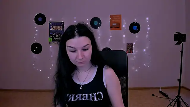 Snapshot of olivia_rage chatting on 02-25-26, 09:31 olivia rage online show from 02-25-26, 09:31