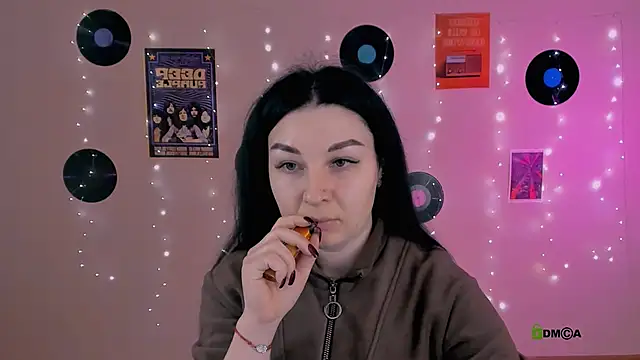 Snapshot of olivia_rage chatting on 02-23-26, 09:10 olivia rage online show from 02-23-26, 09:10