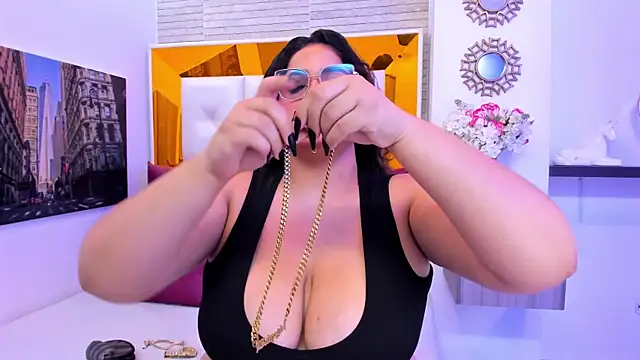  Rachel- online show from 04-08-26, 07:48