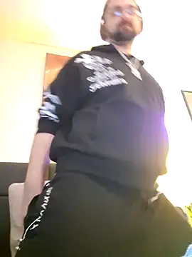 LargeLith online show from 03-09-26, 09:07