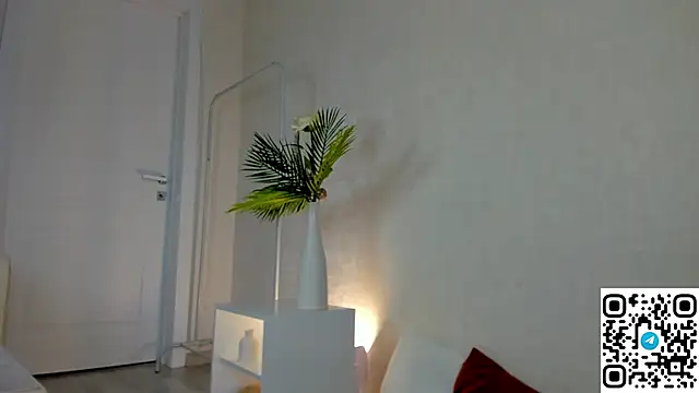 Adele Lanea online show from 03-31-26, 09:00