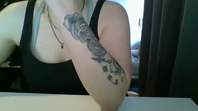 Geileboef28 online show from 04-14-26, 11:59