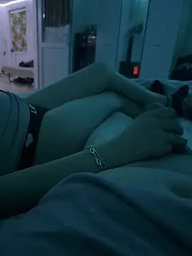 Snapshot of PerfectCoupleXxx chatting on 02-20-26, 10:33 PerfectCoupleXxx online show from 02-20-26, 10:33