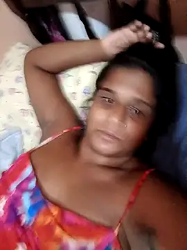 indianstrawberrylips4u online show from 03-07-26, 05:40