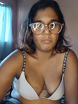 indianstrawberrylips4u online show from 07-01-26, 01:33