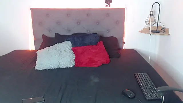 CHERRY DARCK online show from 04-02-26, 02:46