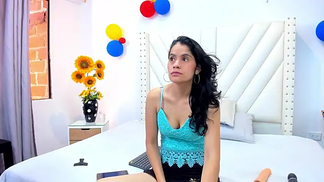Paulynavera online show from 07-24-26, 07:43