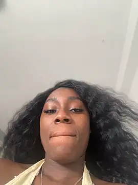 ZarahFerreira online show from 05-10-26, 05:37