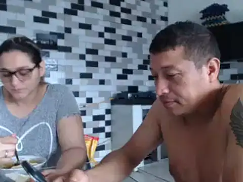 pareja latina2214 online show from 02-19-26, 02:14