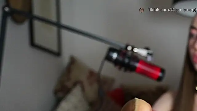 supreme dominatrix online show from 04-22-26, 08:48