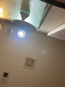 jkdasnk99 online show from 03-28-26, 02:01