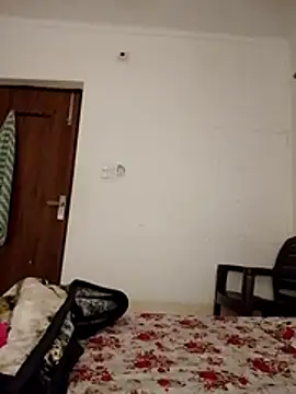 cute girl 29 online show from 04-10-26, 08:16