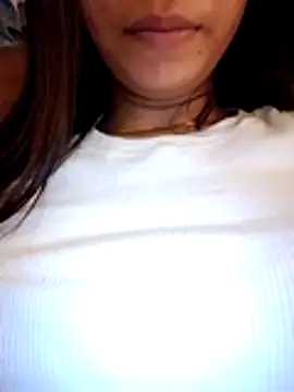 Snapshot of cute_girl_29 chatting on 06-27-26, 10:54 cute girl 29 online show from 06-27-26, 10:54