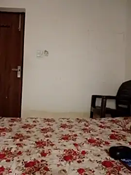 cute girl 29 online show from 04-23-26, 06:20