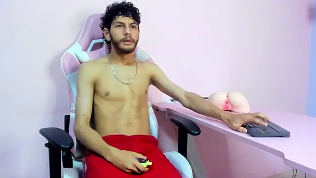 LuckySammer online show from 02-23-26, 12:06