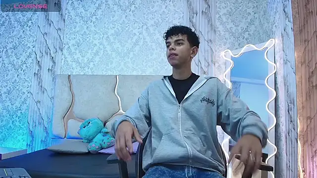 keahi tay online show from 03-10-26, 11:47