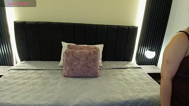MoriahStorm online show from 04-18-26, 12:51