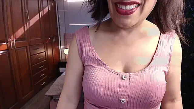 MoriahStorm online show from 06-02-26, 12:38