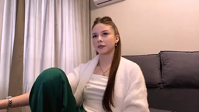 adelecloud online show from 02-18-26, 08:44