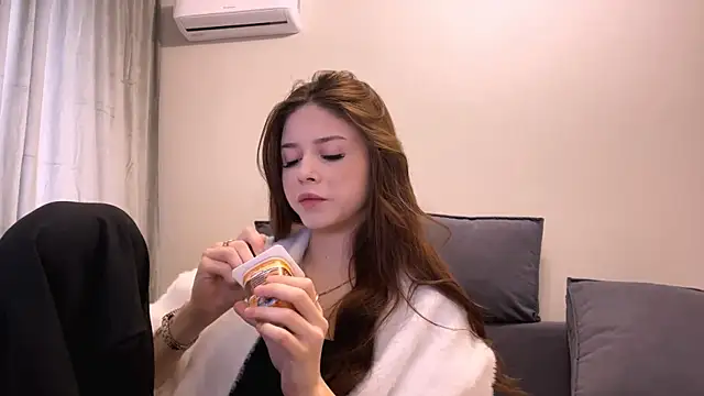 adelecloud online show from 02-19-26, 08:33