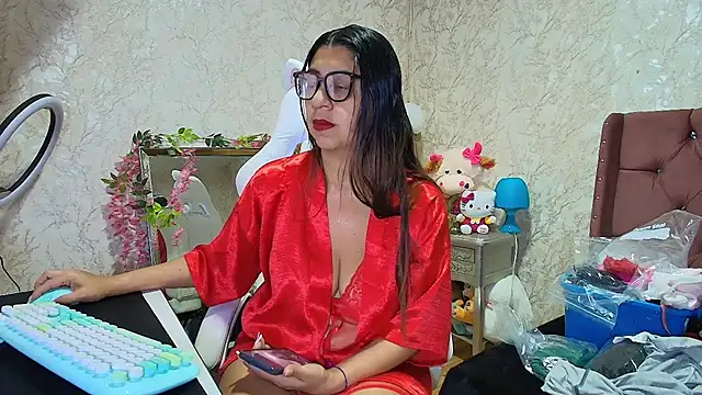 SelinaRussell online show from 06-08-26, 09:26