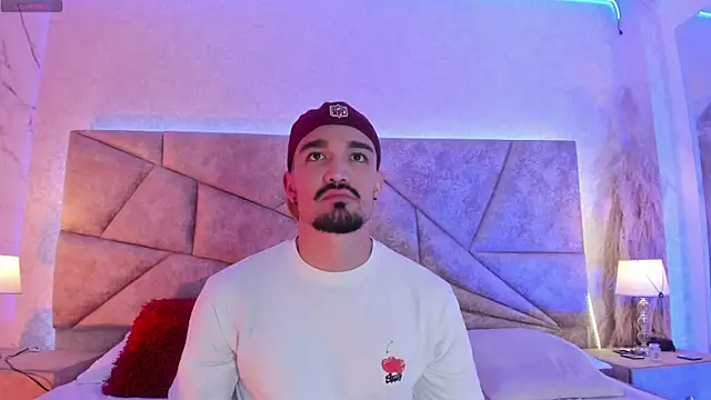 SavageCross1 online show from 02-21-26, 08:00