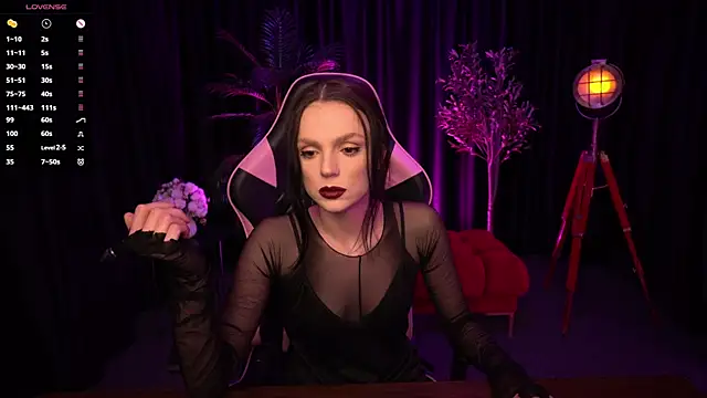 Snapshot of Wild_Alice_me chatting on 05-15-26, 03:43 Wild Alice me online show from 05-15-26, 03:43