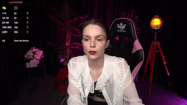 Wild Alice me online show from 03-08-26, 03:59