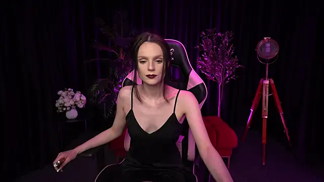 Snapshot of Wild_Alice_me chatting on 04-19-26, 03:24 Wild Alice me online show from 04-19-26, 03:24